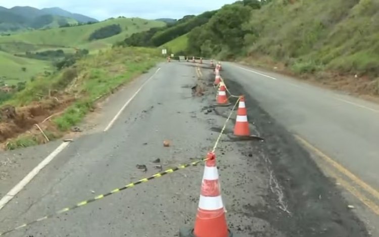 Situação da MGC-383 piora e pista cede cerca de um metro entre Itajubá e Maria da Fé, MG