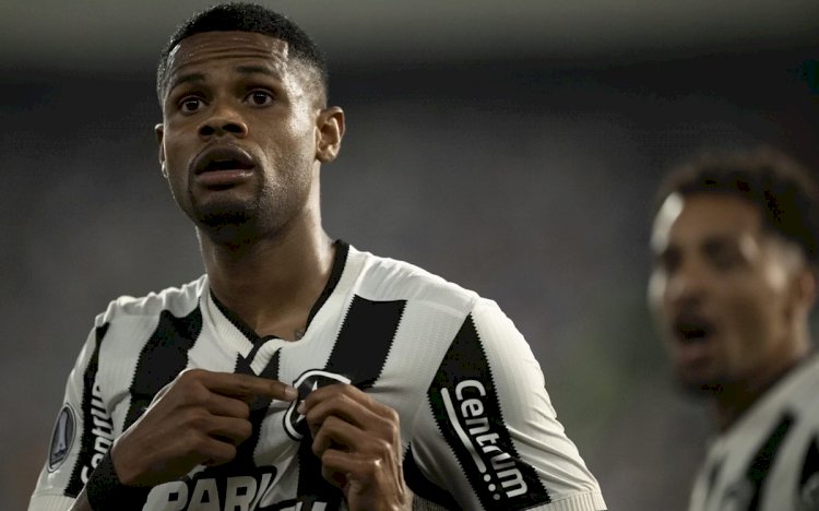 Atlético encaminha contratação de Júnior Santos, do Botafogo