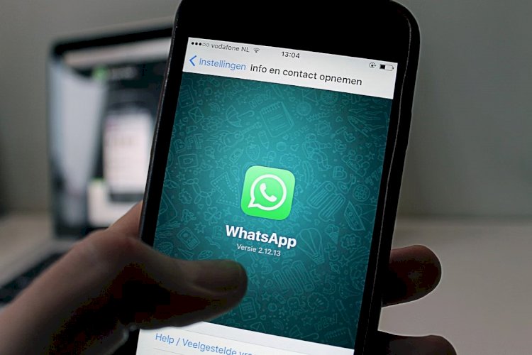 Golpe do comprovante falso no WhatsApp rouba dados bancários dos usuários; saiba como se proteger