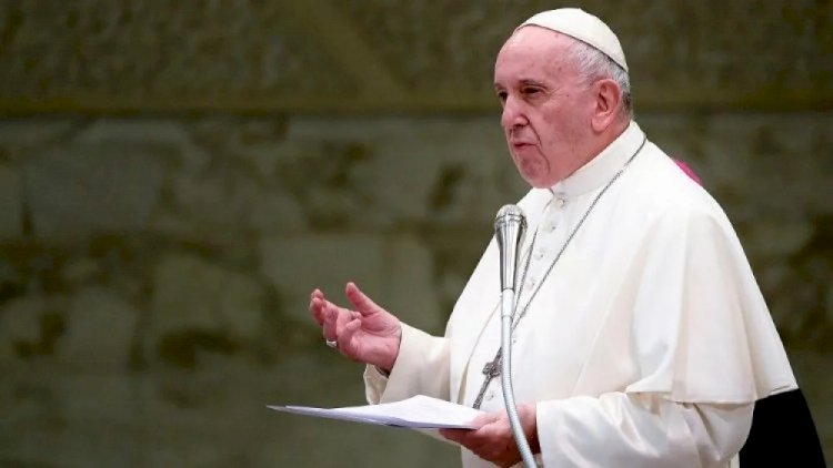 Papa Francisco tem noite tranquila e sem episódios de insuficiência respiratória
