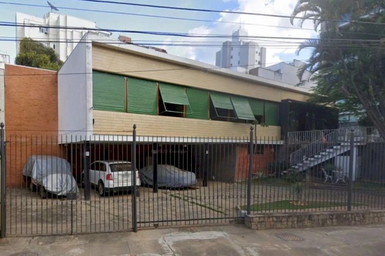 Demolição de casarões históricos para verticalização afeta patrimônio cultural e memória de cidades