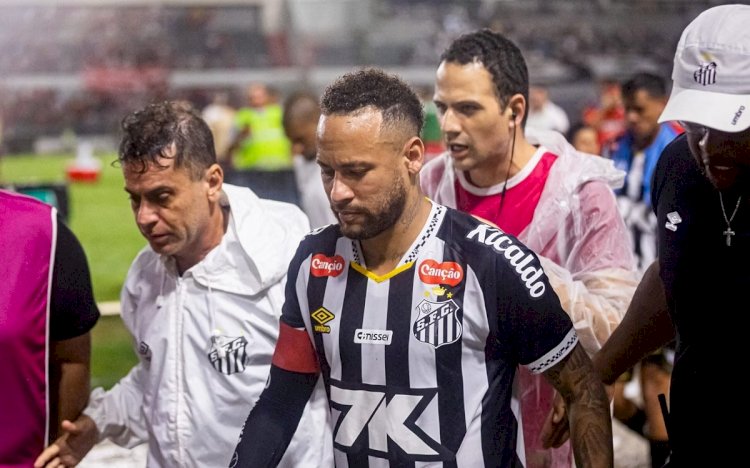 Ancelotti deixa Neymar de fora da convocação, mas revela conversa com o craque